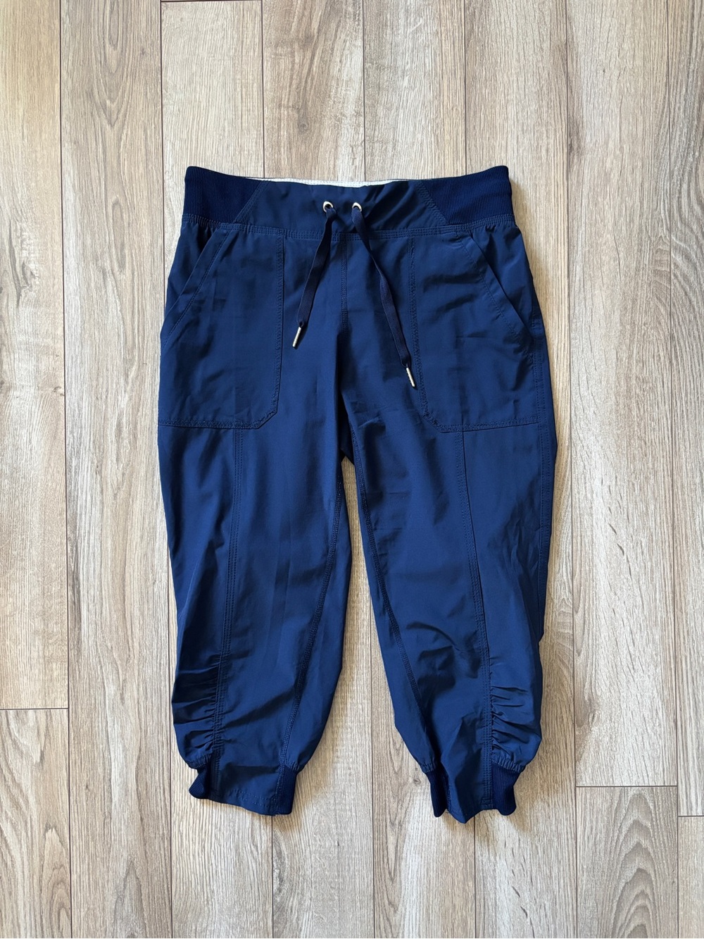 Calvin Klein Performance Active Stretch Capri Pants Navy Blue Off-Duty Size XS